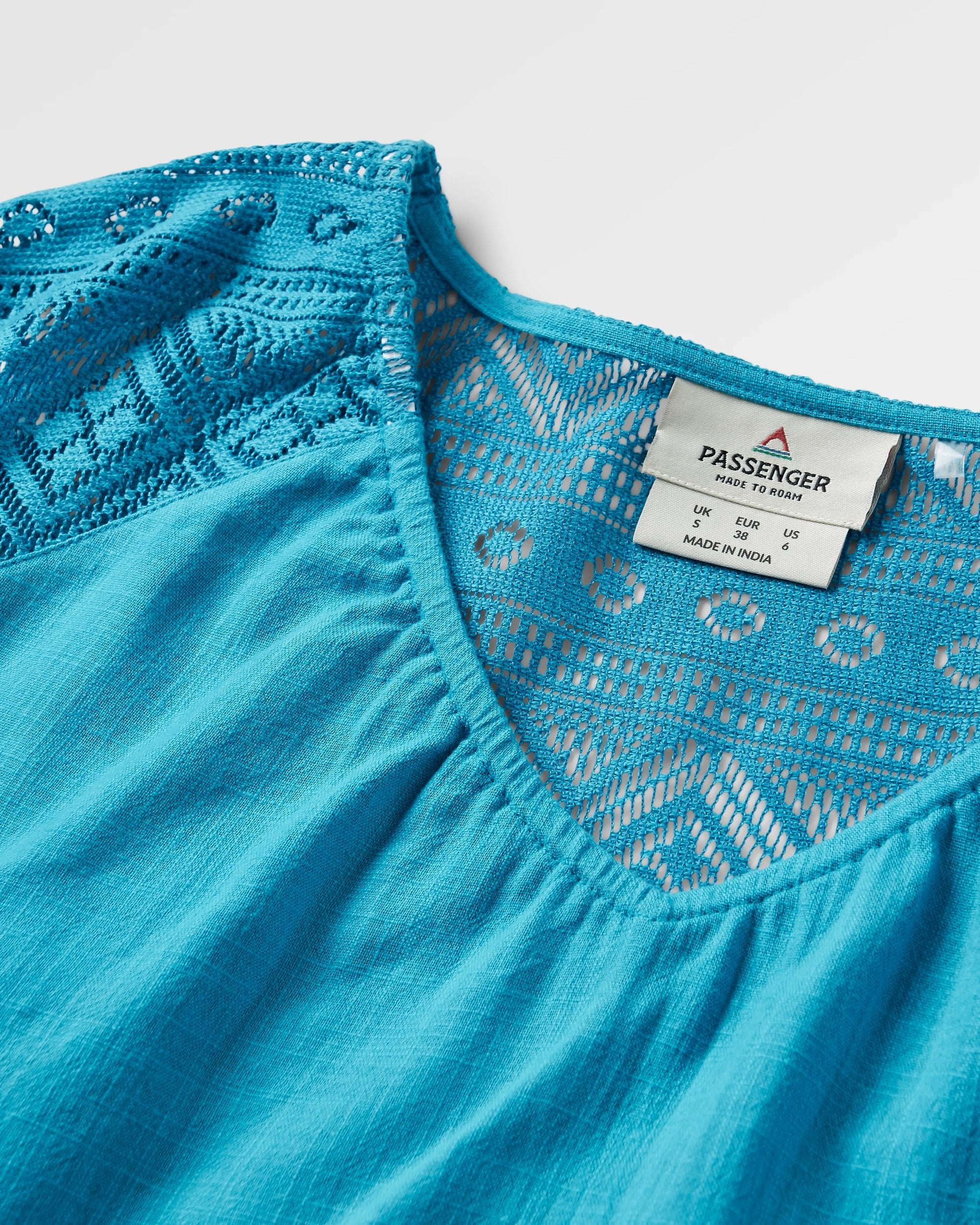 Flurry Gewebtes Langarmshirt - Eichelhäherblau – Bild 3