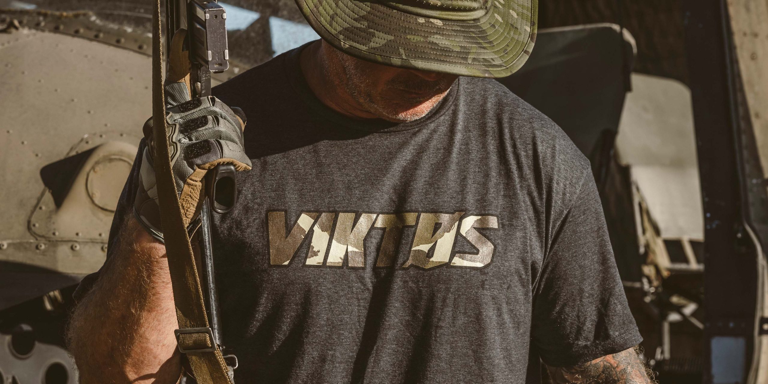 Brushstroke™ Natural T-Shirt – Bild 4