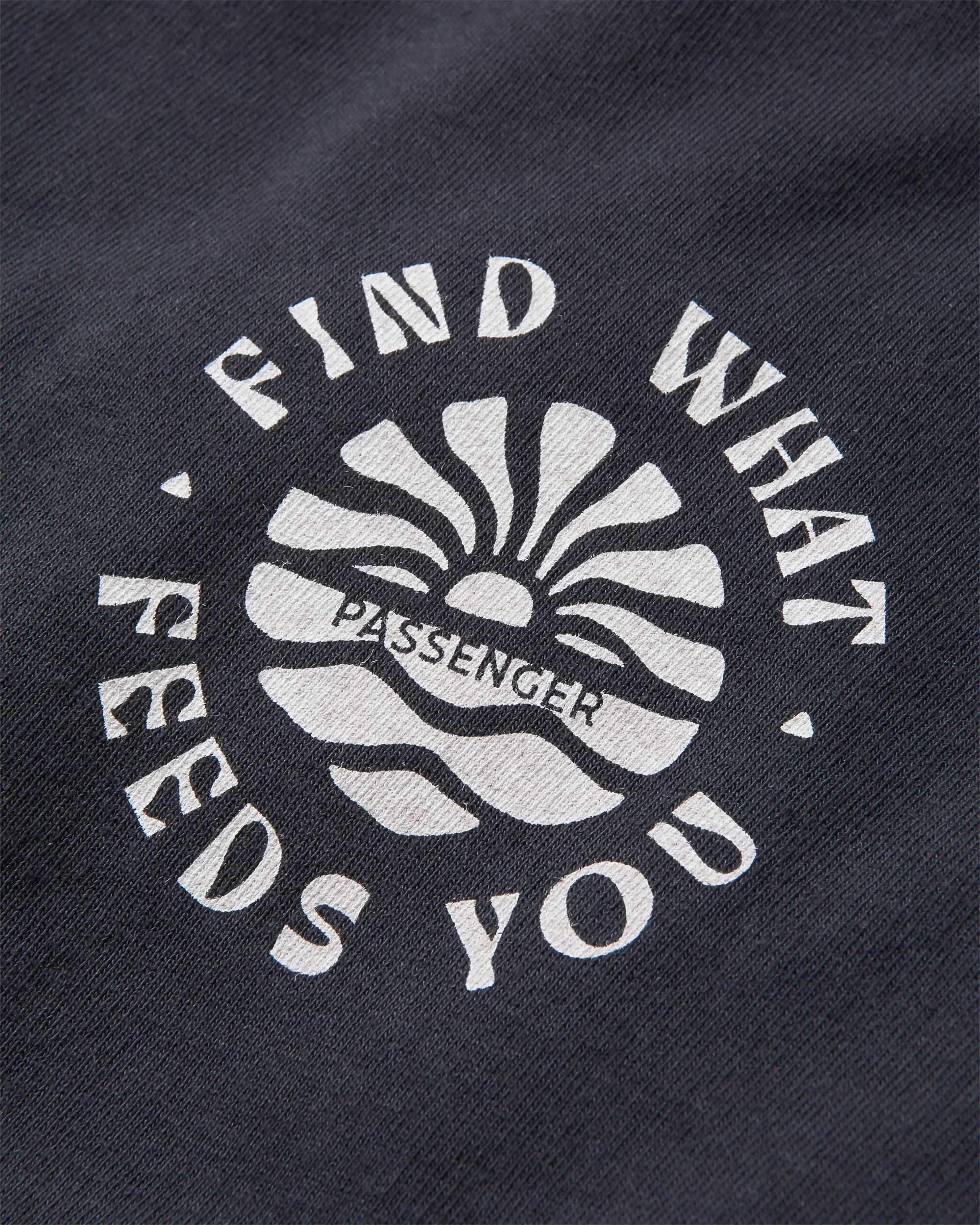 Discovery Baumwoll-Langarmshirt - Schwarz – Bild 8