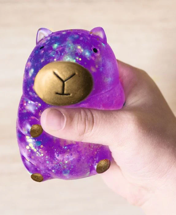 Capybara Glitzer-Knautschi – Anti-Stress Spielzeug mit Glitzerfüllung – Bild 7