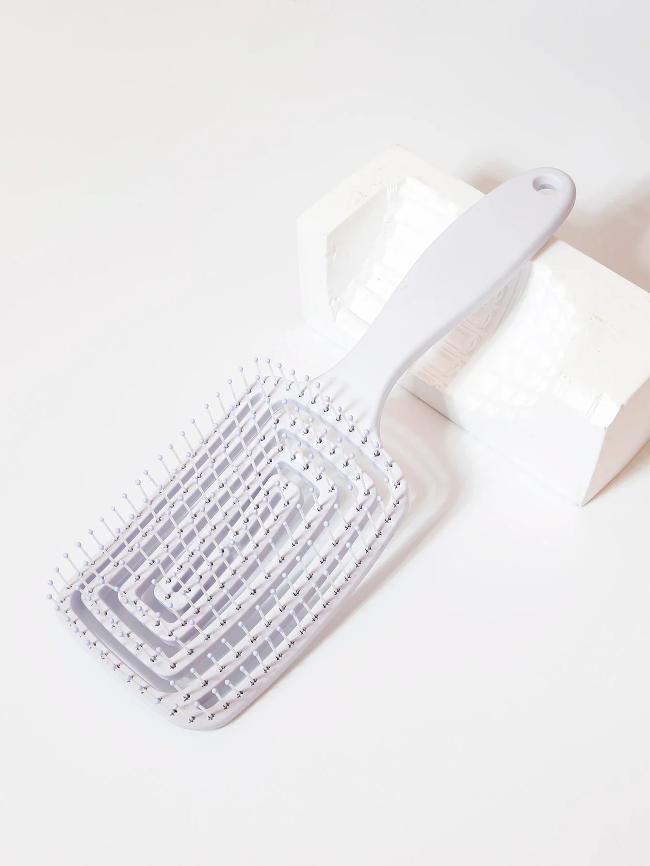 Fluffy Hairstyle Bürste – Antistatische & Entwirrende Haarbürste | Kopfhaut-Massagekamm für Echthaar-Perücken & Styling – Bild 6