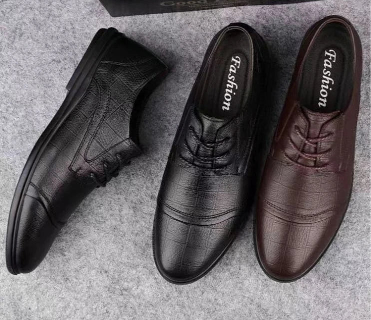 Herren Lederschuhe mit Spitzem Design – Schwarze Weiche Freizeitschuhe | Elegante Retro-Businessschuhe für Sommer & Alltag – Bild 8