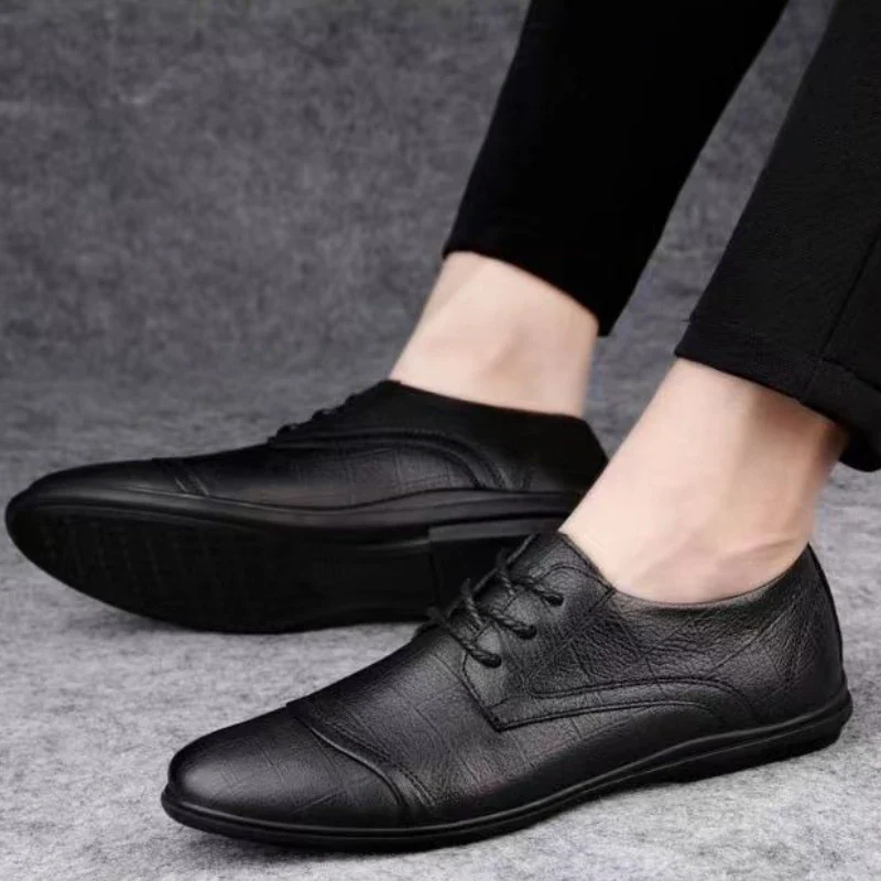 Herren Lederschuhe mit Spitzem Design – Schwarze Weiche Freizeitschuhe | Elegante Retro-Businessschuhe für Sommer & Alltag – Bild 5