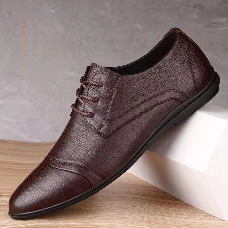 Herren Lederschuhe mit Spitzem Design – Schwarze Weiche Freizeitschuhe | Elegante Retro-Businessschuhe für Sommer & Alltag – Bild 7