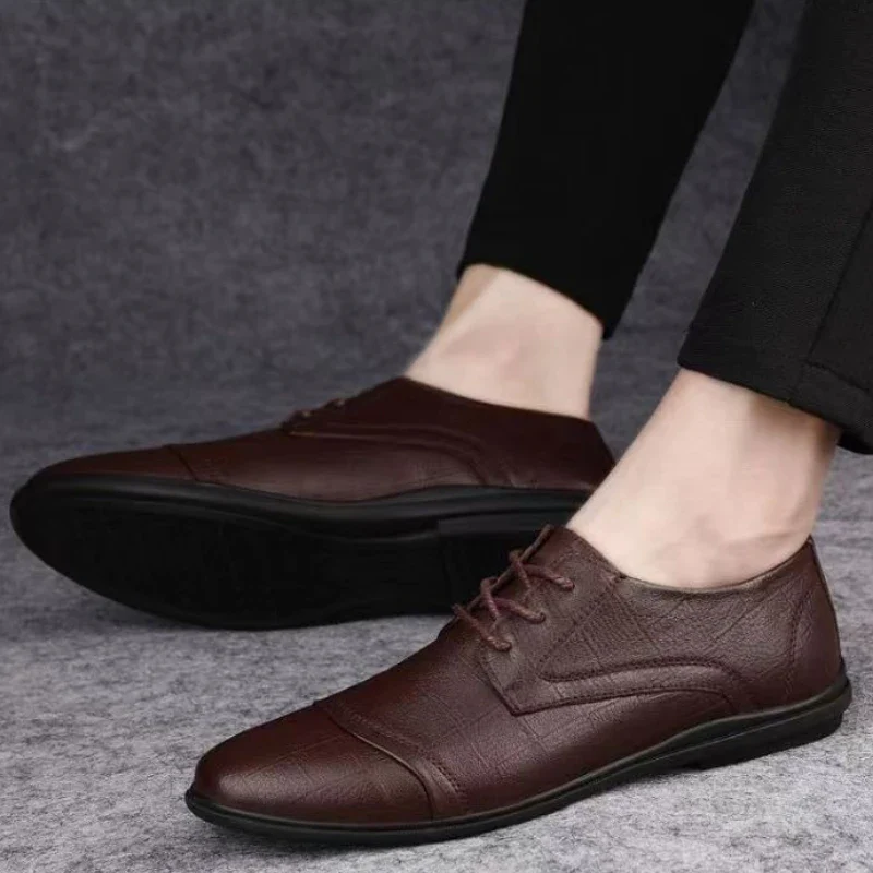 Herren Lederschuhe mit Spitzem Design – Schwarze Weiche Freizeitschuhe | Elegante Retro-Businessschuhe für Sommer & Alltag – Bild 4