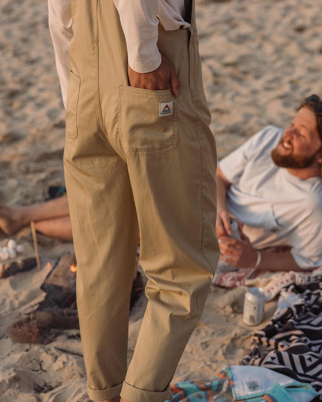 Faye Bio-Baumwoll-Latzhosen - Biskuit – Bild 5