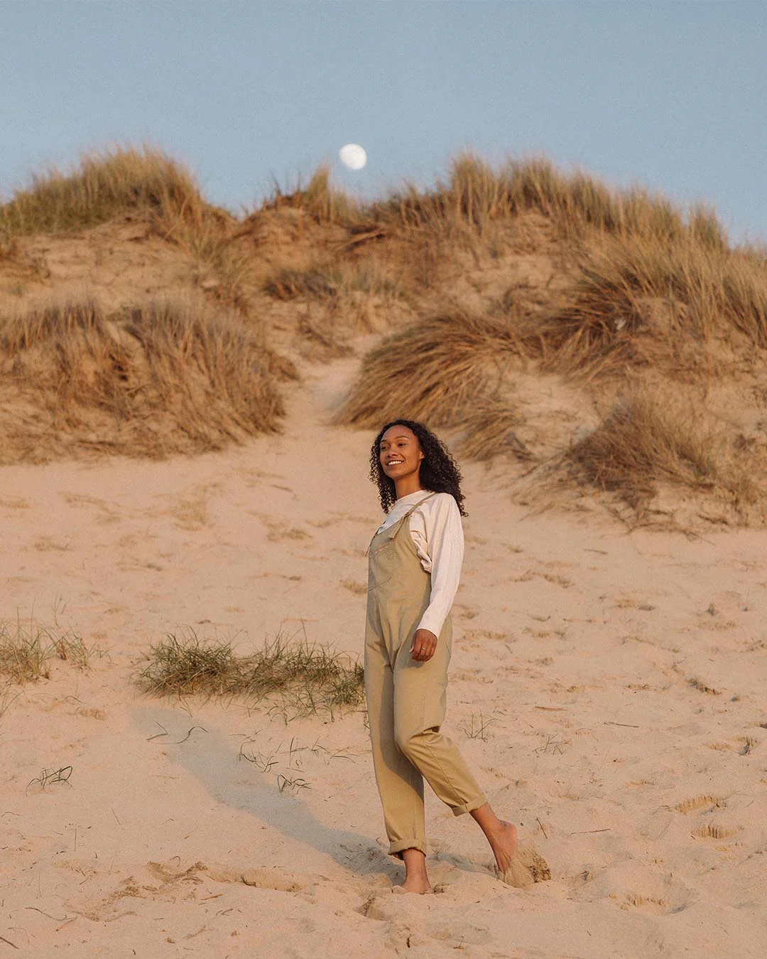 Faye Bio-Baumwoll-Latzhosen - Biskuit – Bild 6