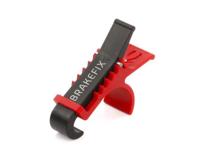 Acebikes Brakefix - einfach und zuverlässig die Vorderradbremse von Motorrädern blockieren – Bild 4