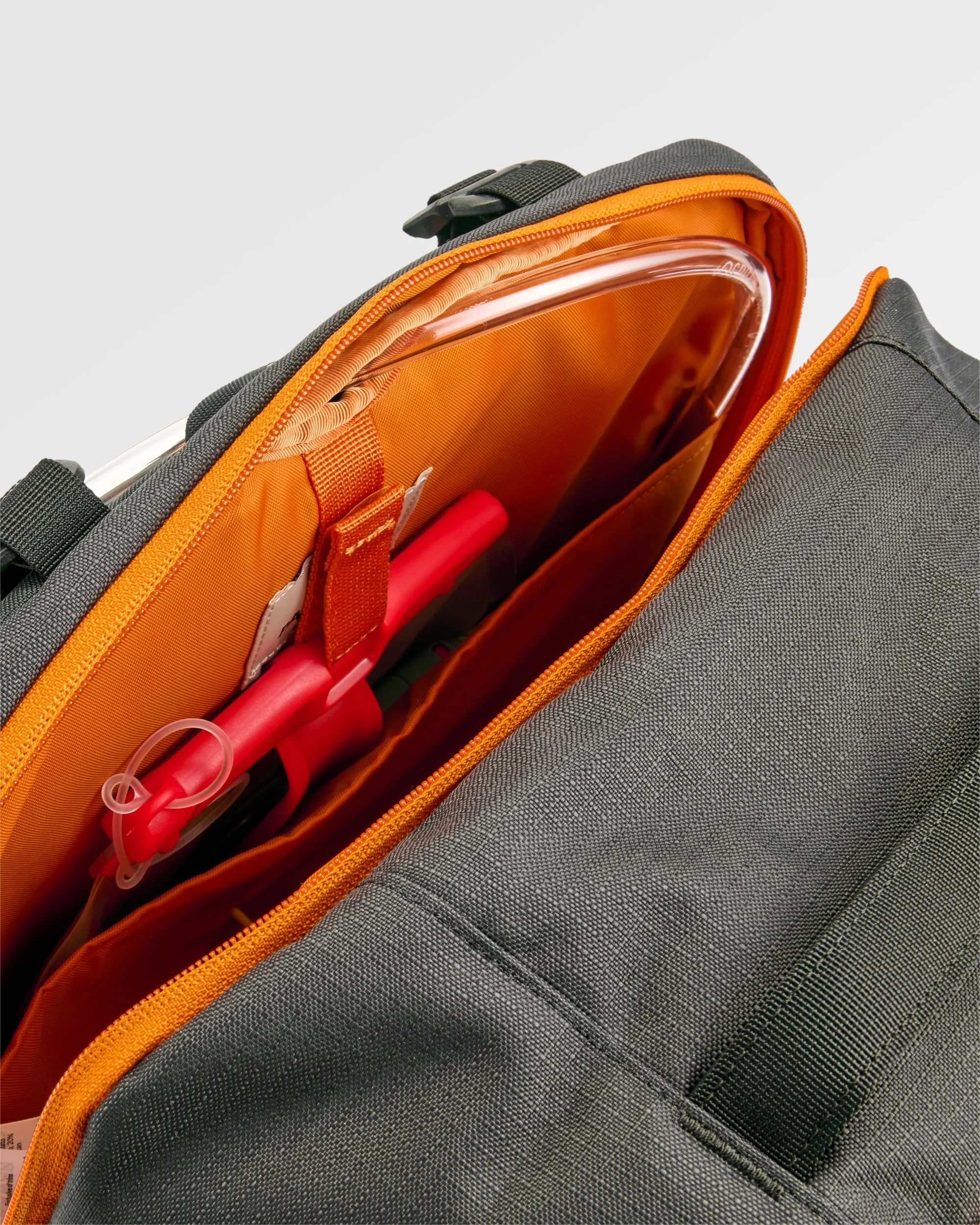 Odyssey Rucksack-Duffel - Schwarz – Bild 9