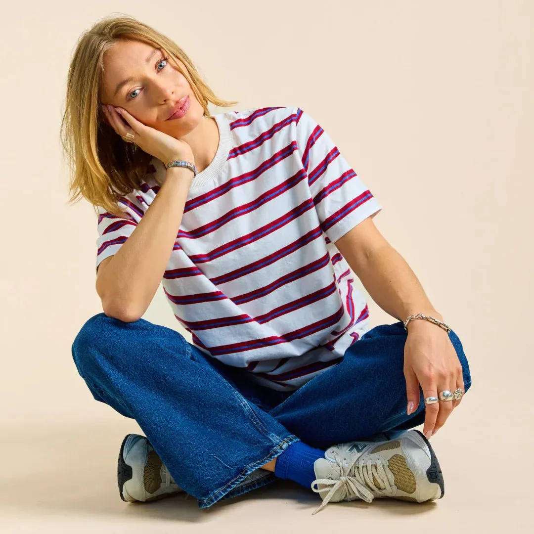 T-Shirt Gestreift aus Bio-Baumwolle • Königsblau/Rot – Bild 8